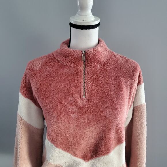 Divided Color Block Chevron Shaggy Pullover Sweatshirt M - Picture 3 of 8